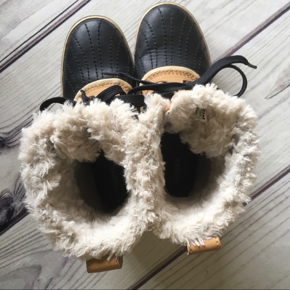 Sorel Snow Boots - Picture 9 of 14